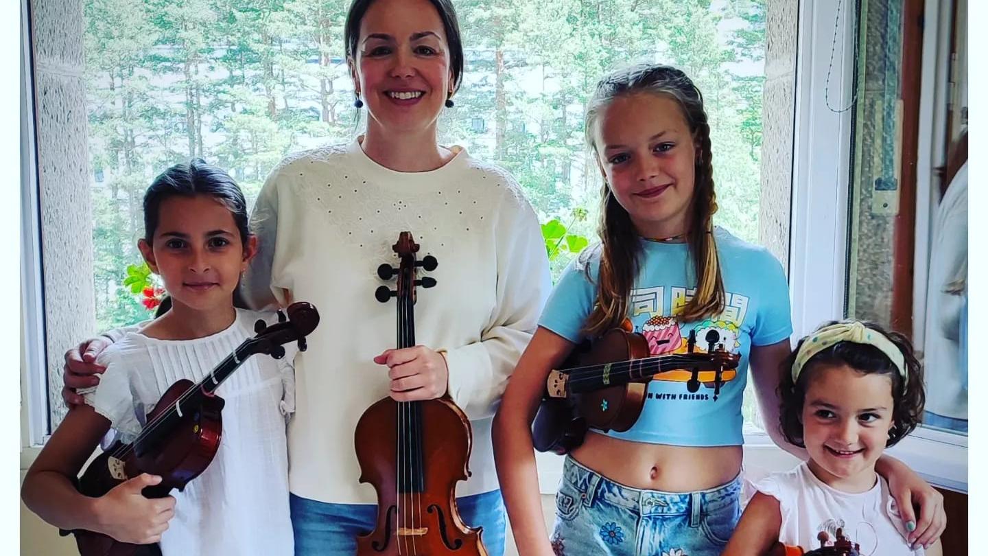 Clase de violin en Pirineos